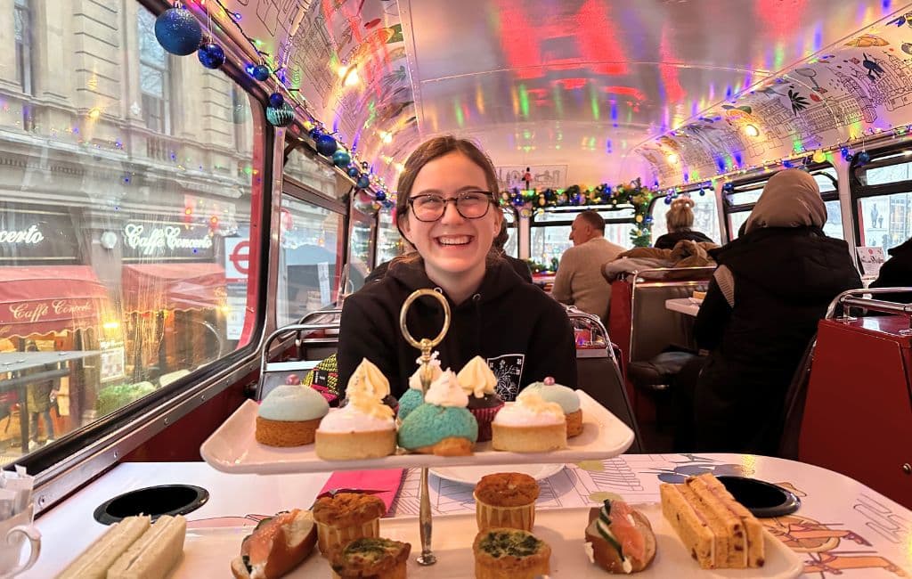 B Bakery afternoon tea bus tour