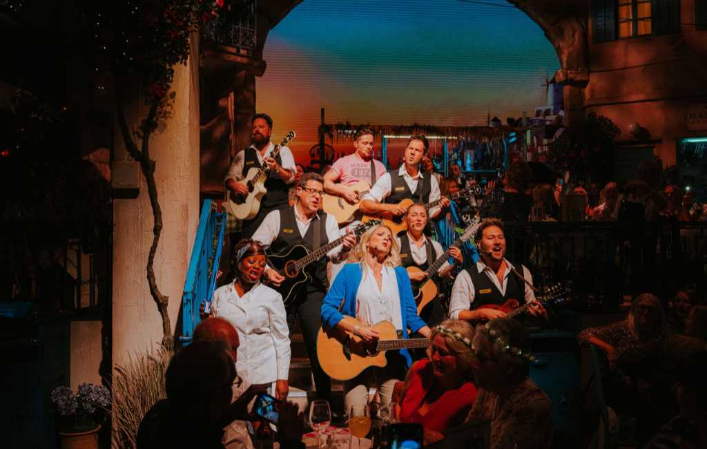 Mamma Mia The Party review