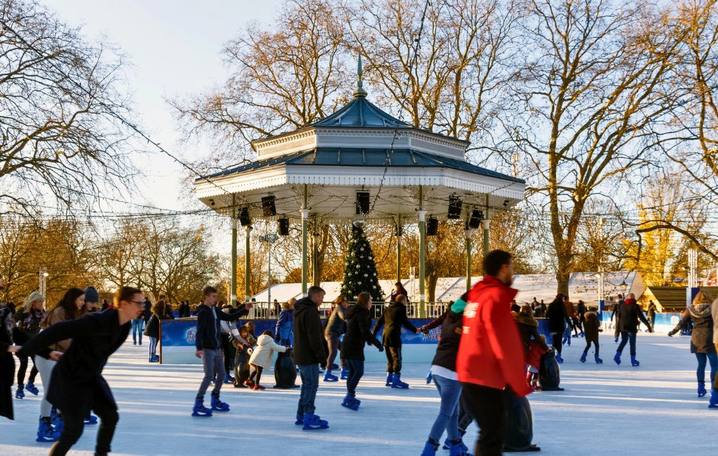 Where to go skating in London at Christmas Deposit Photos