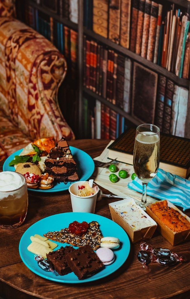 afternoon tea with kids in London