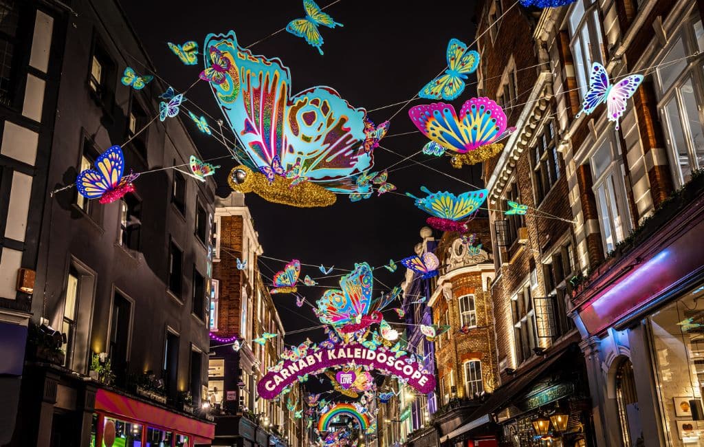 London Christmas lights walking route Deposit Photos
