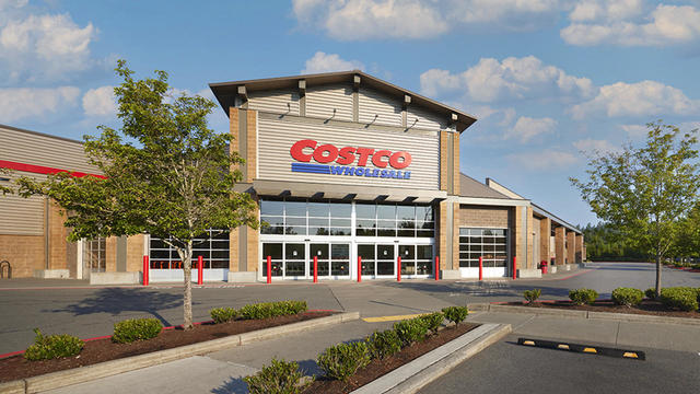 mixed-berry-cheesecake-hero-costco.jpg 