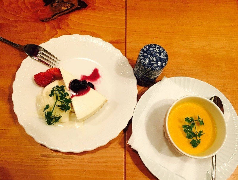 Skiing in Japan with kids