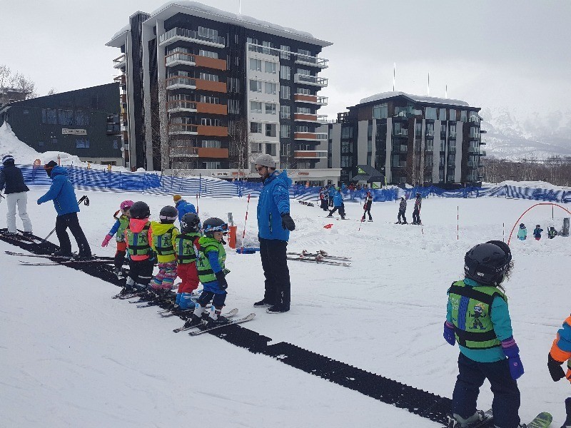 Skiing in Japan with kids