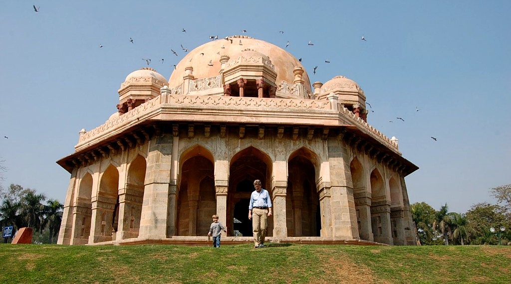 Best way to travel around India with Kids