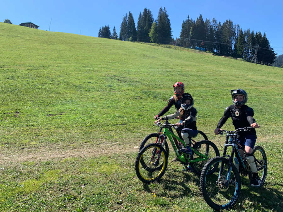 mountain biking in Les Gets