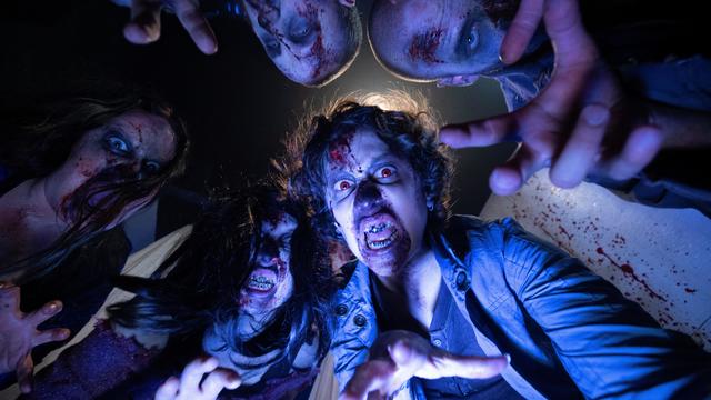 scarehouse.jpg 