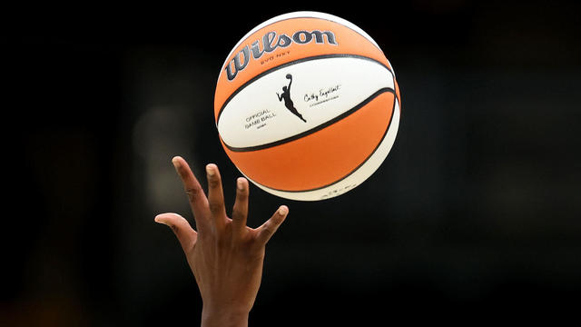 Rookie of the Year Race Basketball 