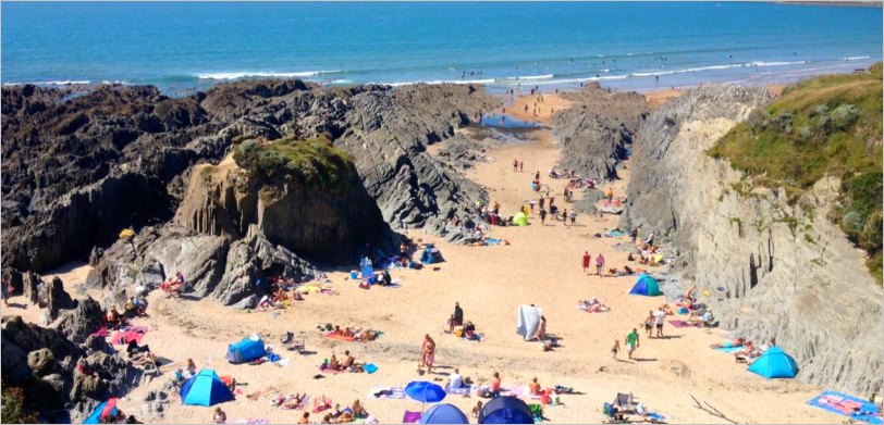 Activities in North Devon for kids: Woolacome Beach